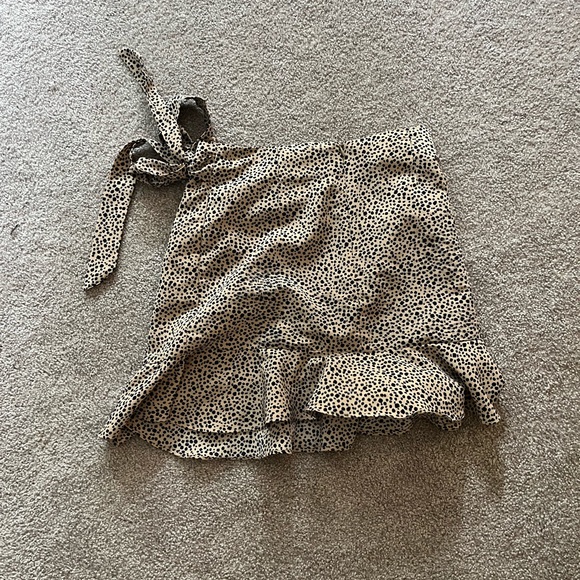 PRINCESS POLLY CHEETAH PRINT TIE SKIRT - Picture 4 of 6